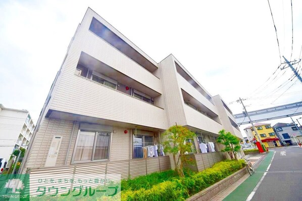 グランビュー高幡の物件外観写真